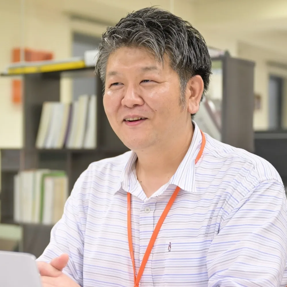 三春 揚平